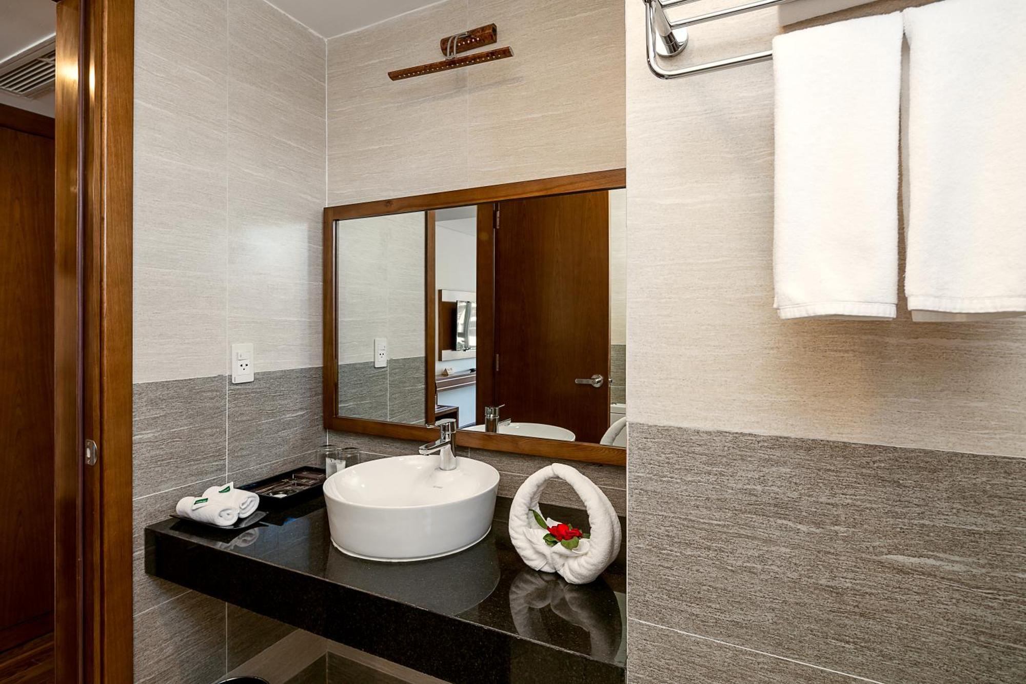 Tamarind Danang Beach Hotel Dış mekan fotoğraf